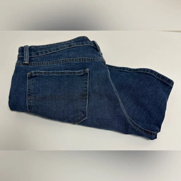 Lucky Brand Blue Denim Women's Shorts - Picture 3 of 8